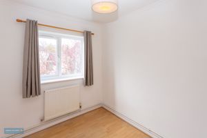 Bedroom- click for photo gallery